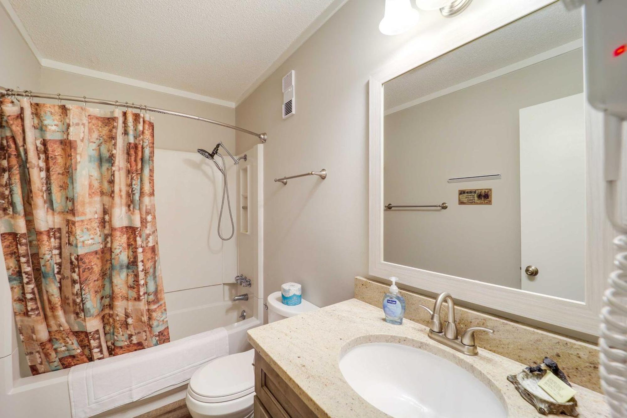 Beech Mountain Condo Near Hiking, Golf And Skiing! エクステリア 写真