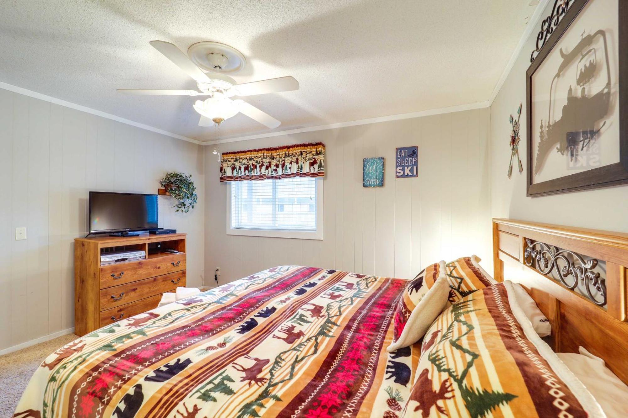 Beech Mountain Condo Near Hiking, Golf And Skiing! エクステリア 写真