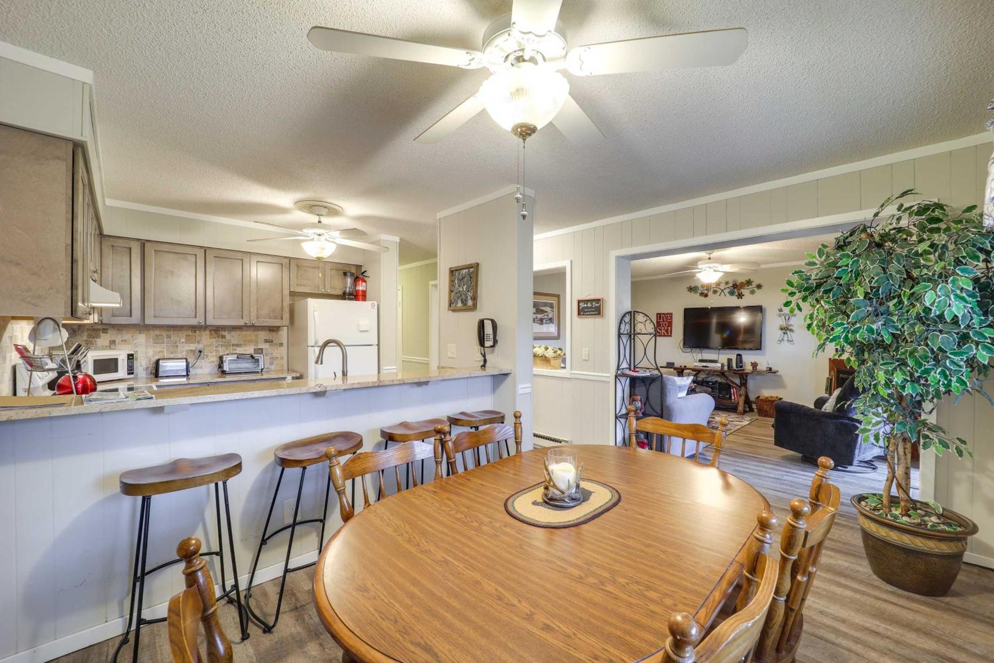 Beech Mountain Condo Near Hiking, Golf And Skiing! エクステリア 写真